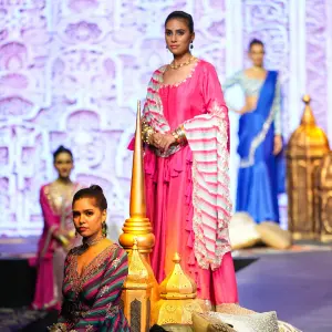 One Day Fashion Week Models